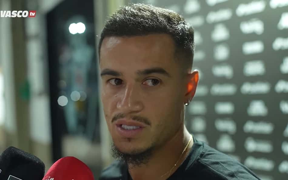 Coutinho analisa possível volta à Seleção: 'Não é uma coisa que penso'