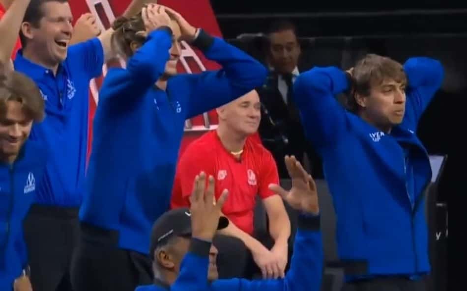 Lance viralizado de Alcaraz na Laver Cup choca internautas e parceiros: 'Como?'
