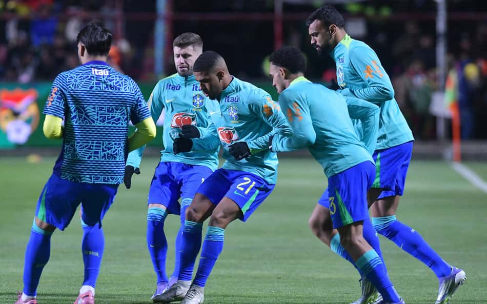 Samuel Lino, do Flamengo, vira assunto em Bolívia x Brasil: 'Parece sentir mais'