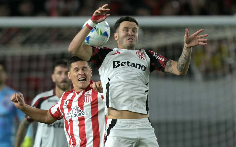 Lance de Saúl em Estudiantes x Flamengo chama atenção: 'Não é possível'