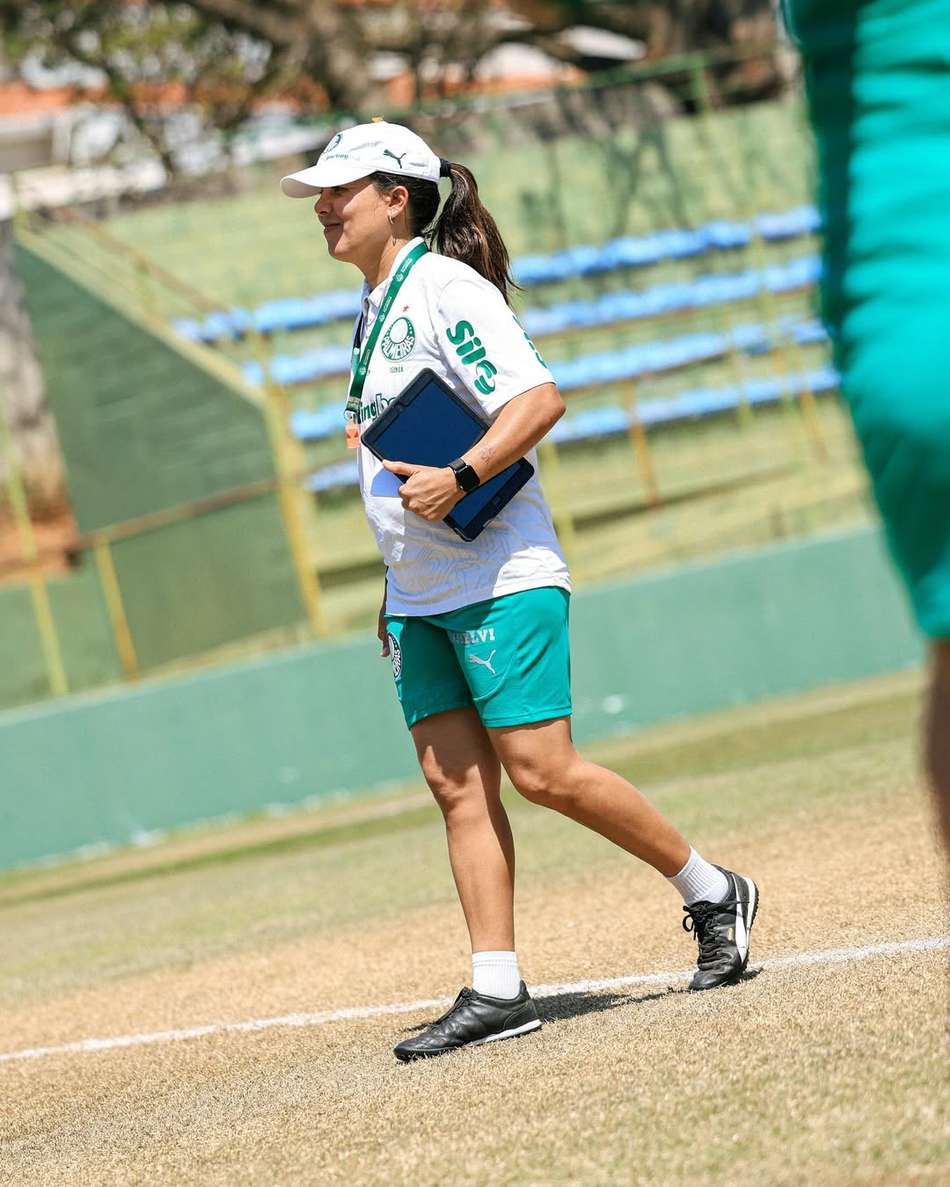 Camilla Orlando durante treino do Palmeiras. (Foto: Paloma Cassiano / Palmeiras)
