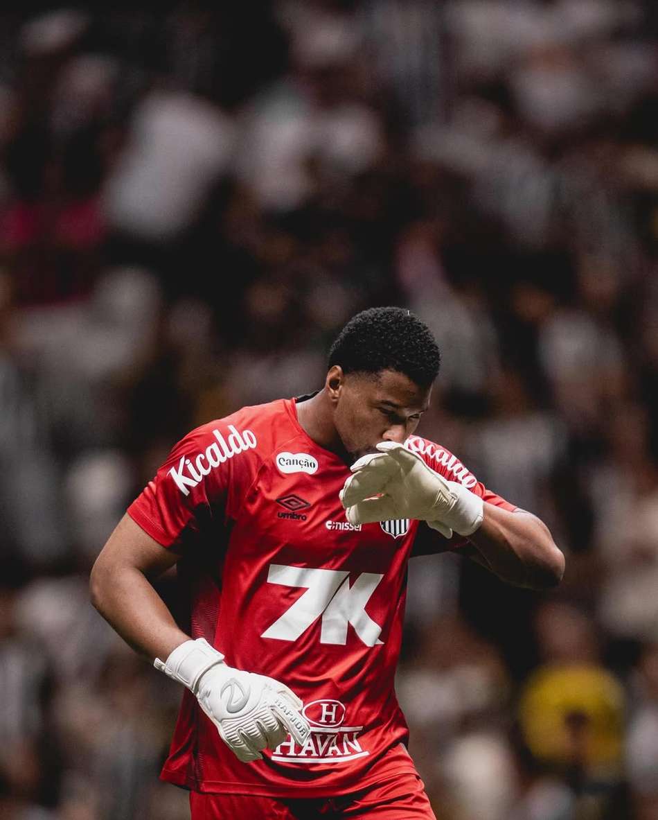 Diógenes entrou em campo no segundo tempo de Atlético-MG e Santos. (Foto: Divulgação/ Instagram)