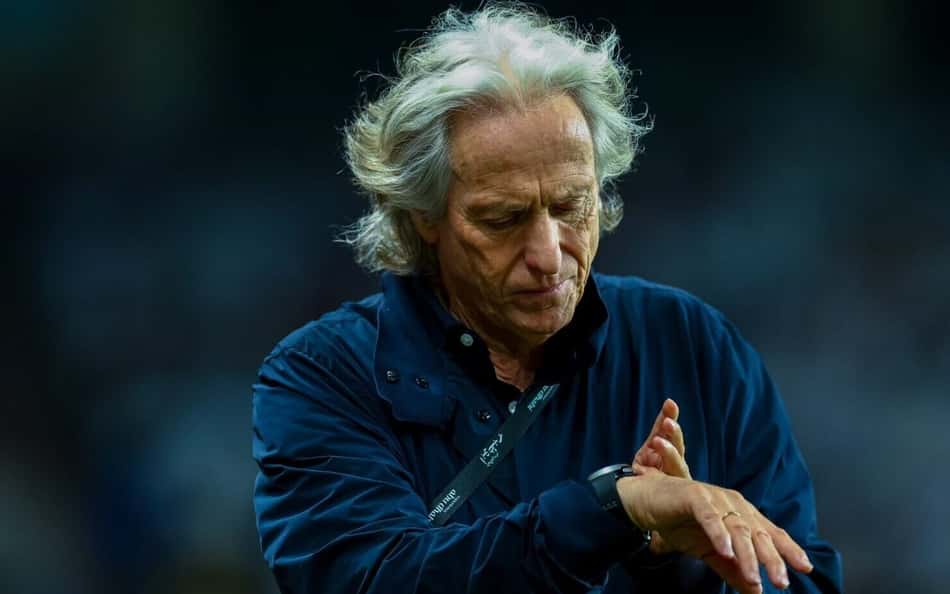 Reação de Jorge Jesus ao ouvir falarem do Flamengo viraliza: 'Buguei agora'