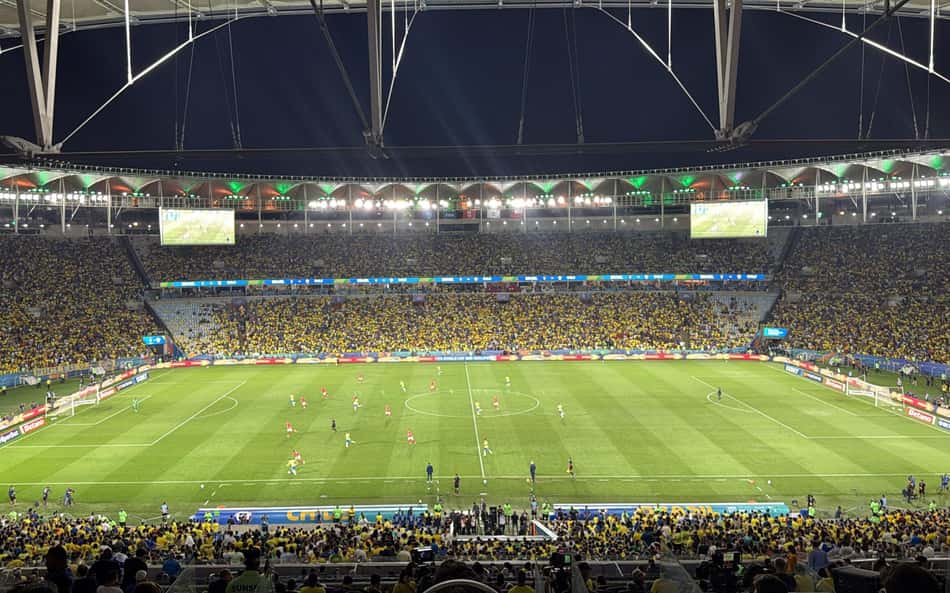 Maracanã lotado para o jogo da Seleção (Foto: Gabriel Gaudêncio/Lance!)
