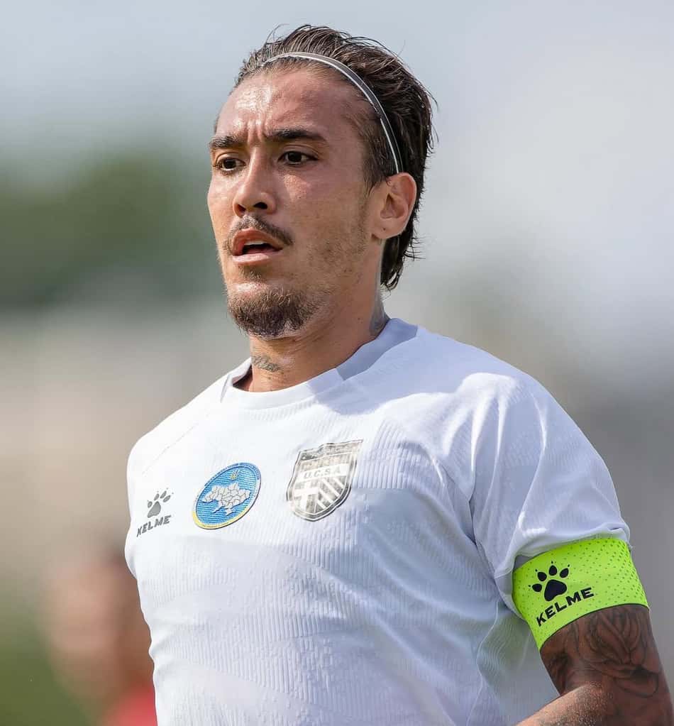 Romarinho atua na Segunda Divisão (Foto: Divulgação)