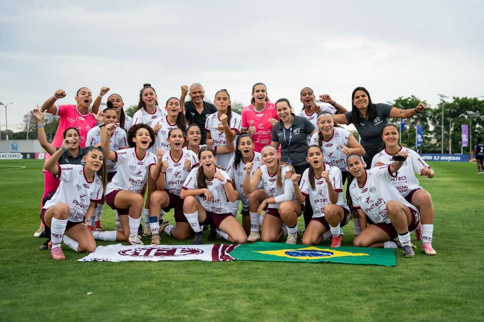 Ferroviária, de Araquara (São Paulo), é campeã da Liga Evolução Sub-17. (Foto: conmeboltorneos)
