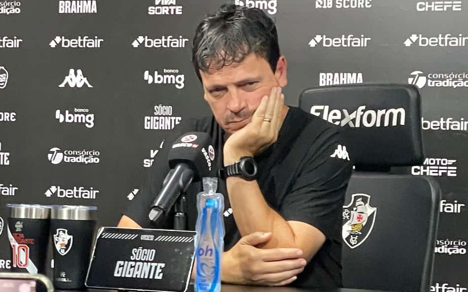 Fernando Diniz analisa empate do Vasco com o Ceará: 'Frustra todo mundo'