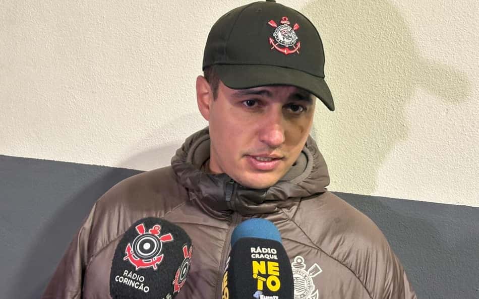 Lucas Piccinato fala após eliminação do Corinthians para o São Paulo na Copa do Brasil Feminina. (Foto: Giselly Corrêa/Lance!)