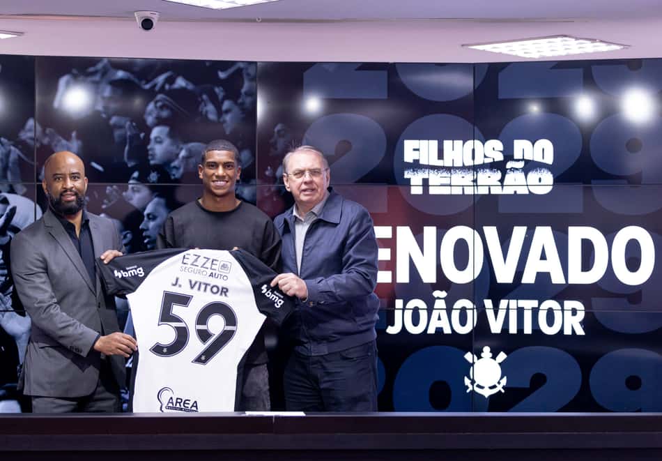 Joia da base renova contrato com o Corinthians; jogador treina no profissional com Dorival Jr. (Foto: Rodrigo Coca/Agência Corinthians)