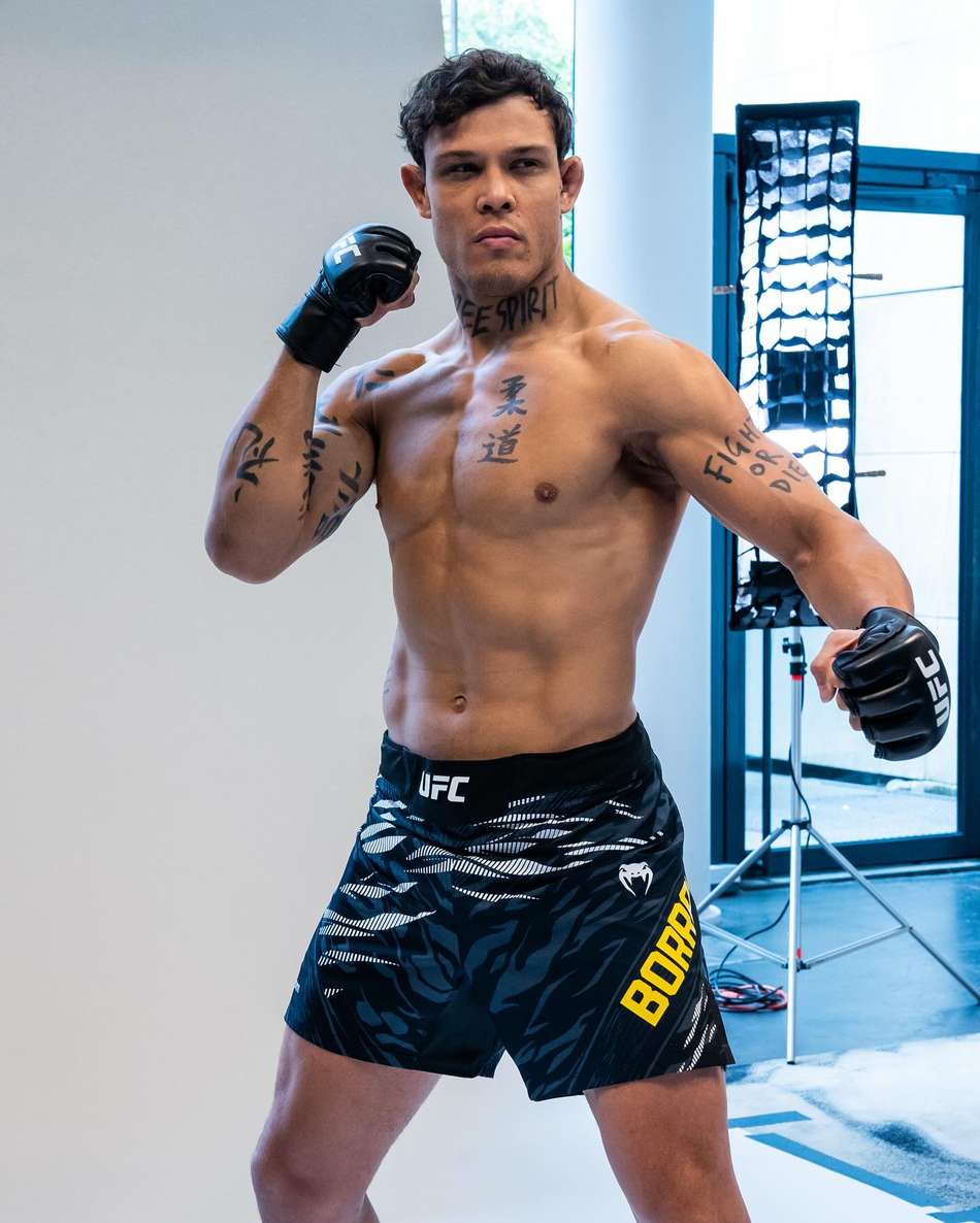 Caio Borralho ironizou Borrachinha (Foto: Reprodução Instagram UFC)
