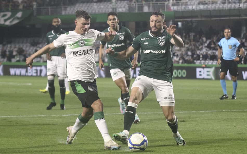Jogos de hoje: quem joga no futebol e onde assistir ao vivo (12/09/2025)