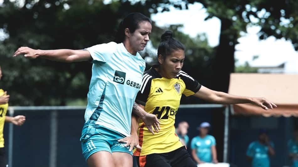 Cruzeiro e Atlético-MG disputam o Campeonato Mineiro Feminino. (Foto: Gustavo Martins/Cruzeiro)