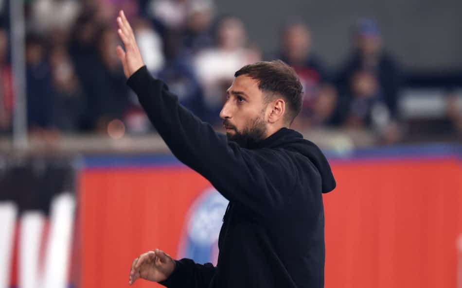 Manchester City fecha com Donnarumma e 'libera' brasileiro do elenco; entenda