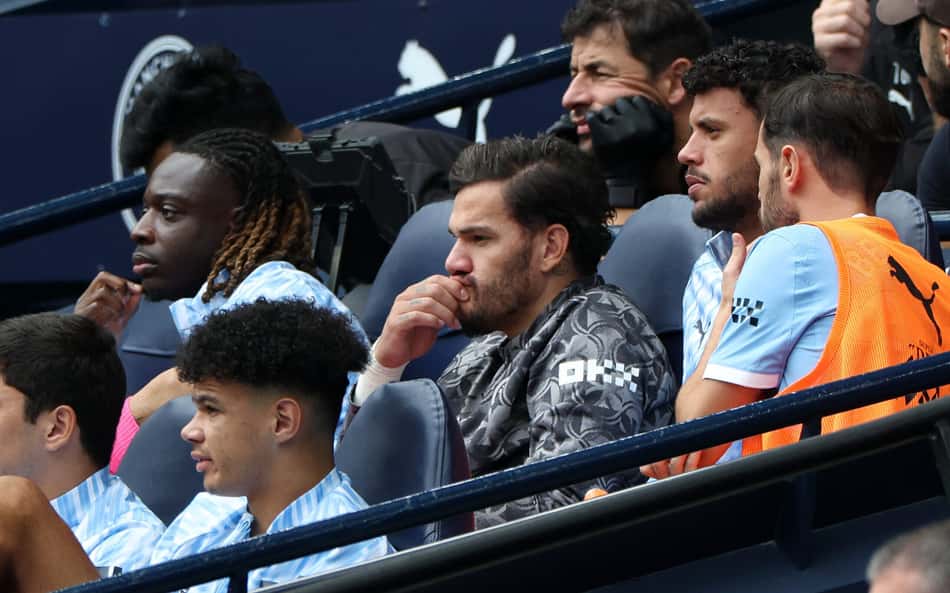 Jornalista brasileiro polemiza com opinião sobre goleiro no Manchester City