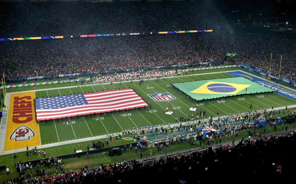 Torcedora relata experiência em jogo da NFL em São Paulo
