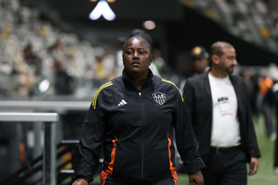 Fabi Guedes está no comando do Atlético-MG feminino desde maio de 2024. (Foto: Daniela Veiga / Atlético)