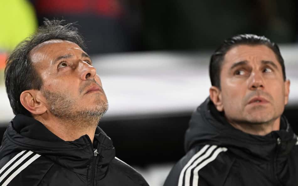 Após 'pipocar' nas Eliminatórias da Copa do Mundo, seleção demite técnico