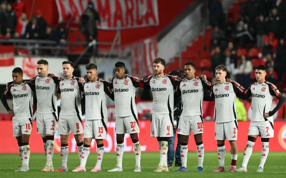 Flamengo desmente rumores de festa após classificação na Libertadores; veja