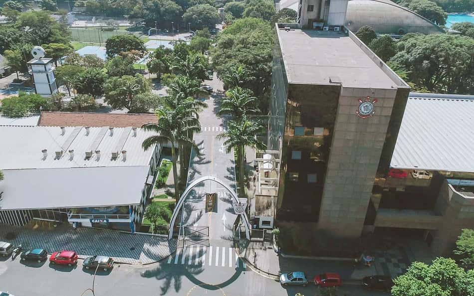 Investigação de cartões corporativos: Corinthians conclui envio de documentos ao MP-SP