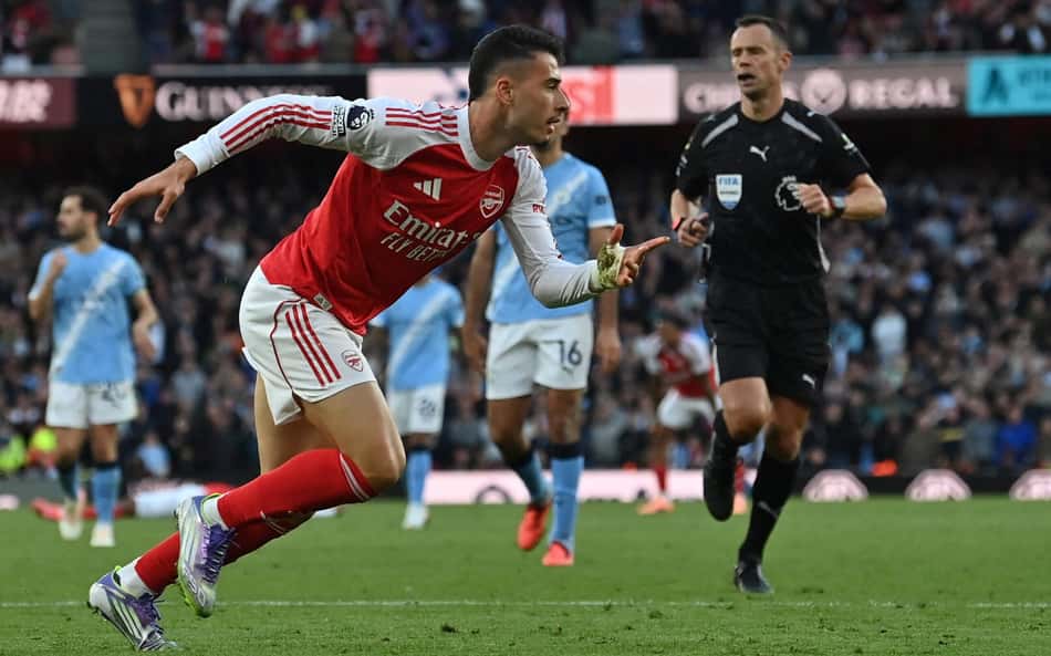 Brasileiro é herói e garante empate entre Arsenal e Manchester City na Premier League