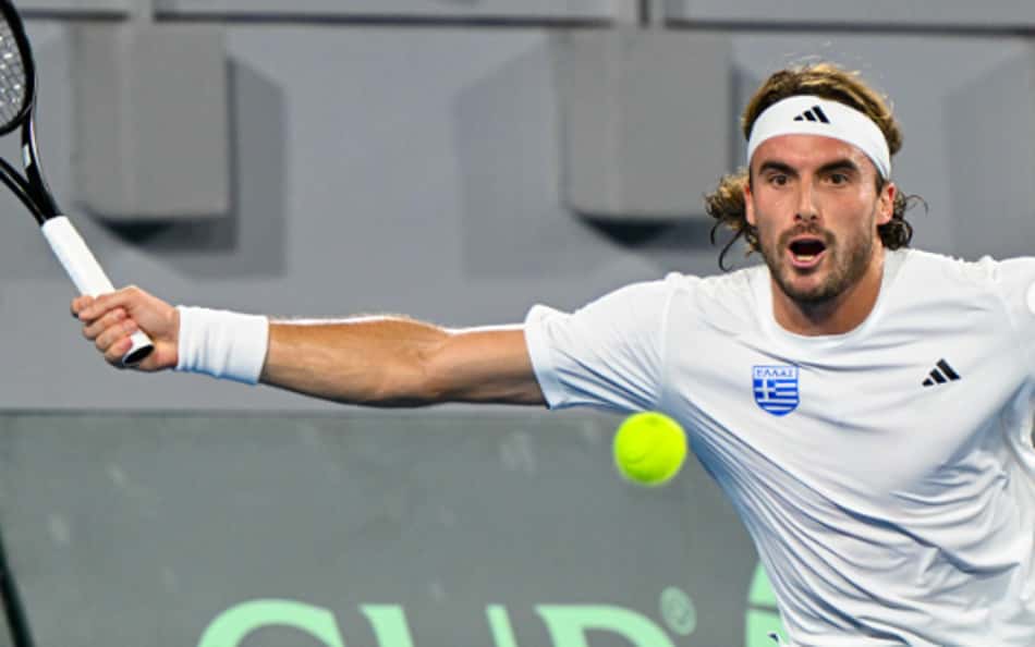 Torcida provoca Tsitsipas contra João Fonseca na Copa Davis: 'Chorão'