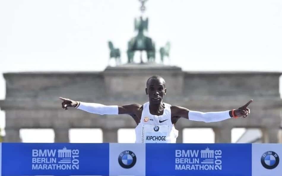 Eliud Kipchoge, sobre o tempo, sobre viver, sobreviver