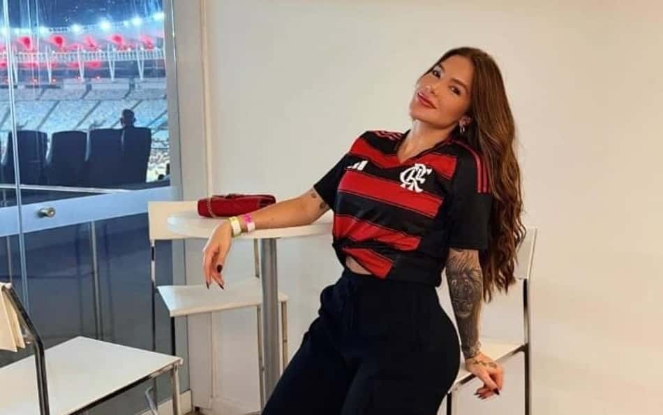 Esposa de atacante do Flamengo quebra silêncio após rumores de término; veja