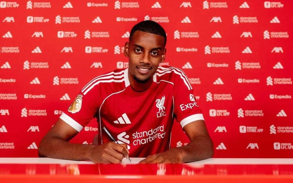 Jornalista justifica investimento exorbitante de Liverpool em Isak: 'É preciso entender'