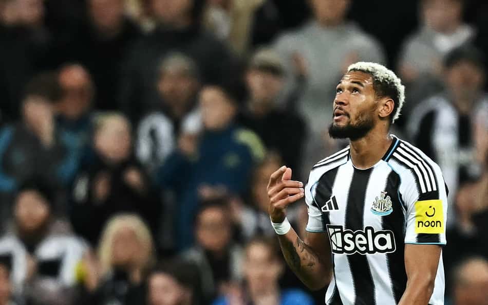 Com dois gols de Joelinton, Newcastle vence na Copa da Liga Inglesa