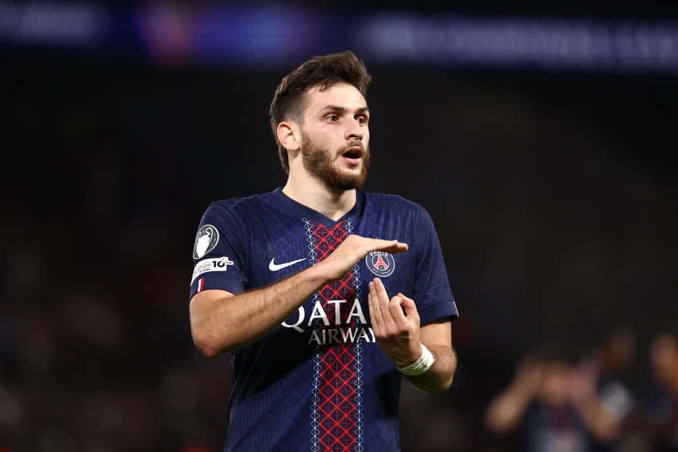 O PSG vai à Alemanha para enfrentar o Bayer Leverkusen pela Champions League (Foto: FRANCK FIFE / AFP)