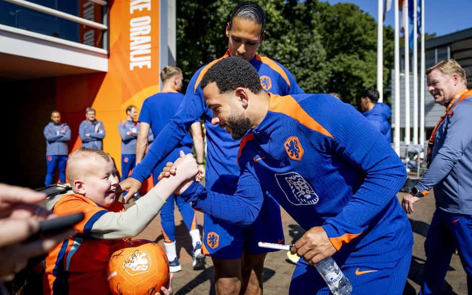 Com recorde duplo, Memphis pode se tornar o maior jogador da história da Holanda?