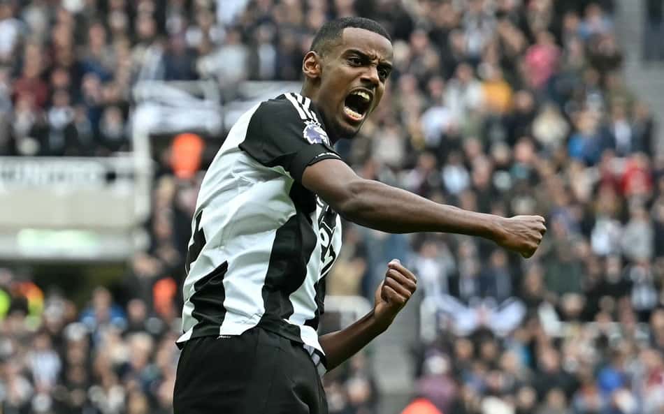 Liverpool acerta com Isak em transferência recorde; veja valores