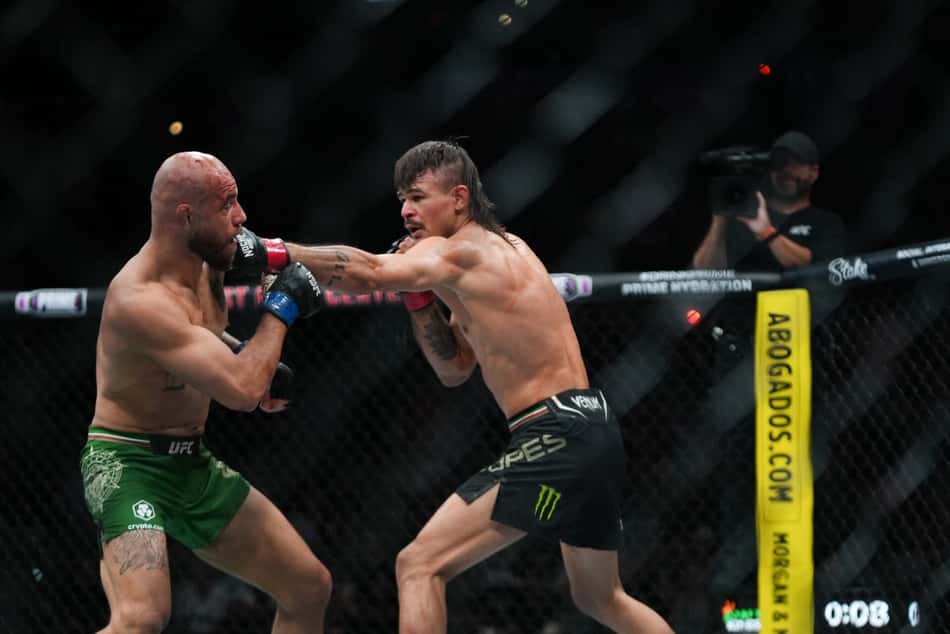 Diego Lopes superou Jean Silva no Noche UFC (Foto: Reprodução/Instagram/UFC)