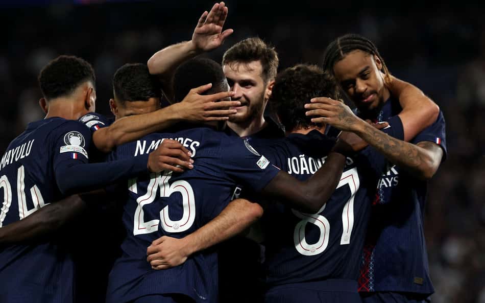 Olho no Lance!: Com PSG e Barcelona, veja os melhores jogos da Champions League