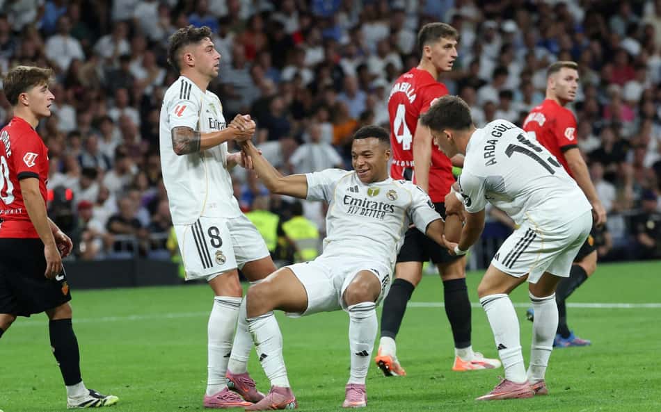 Jornal espanhol expõe situação de titular do Real Madrid: 'Mancha'