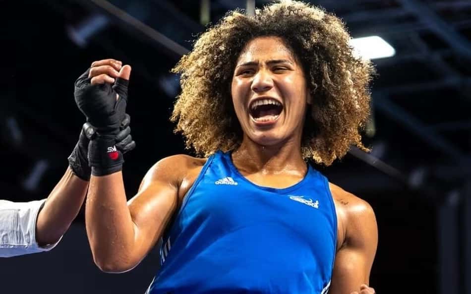 Rebeca Lima garante primeira medalha do Brasil no Mundial de Boxe