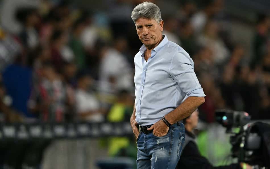 'Gênios da internet', rodízio… Saída de Renato do Flu repete a do Grêmio