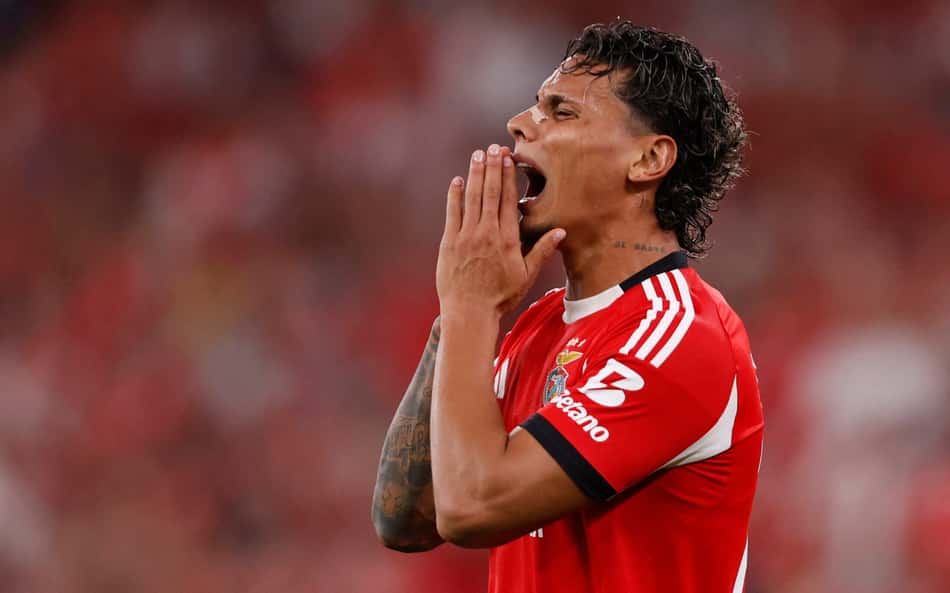 José Mourinho abre o jogo pela primeira vez sobre caso Richard Ríos no Benfica