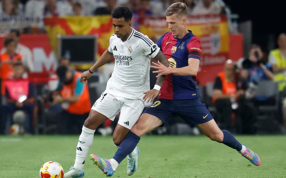 La Liga apresenta bola com design exclusivo para o 'El Clásico'