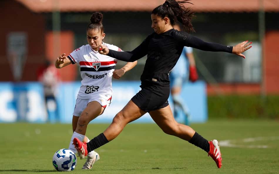 Com entrada gratuita, São Paulo e Corinthians duelam pela Copa do Brasil Feminina