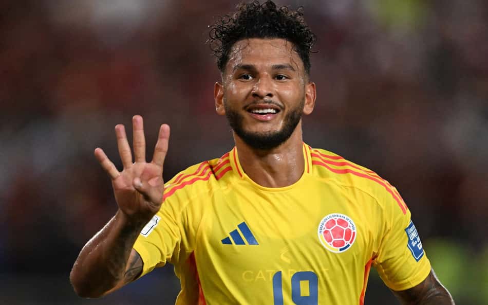 Eliminatórias: Venezuela vacila, Argentina perde e Equador é 2º