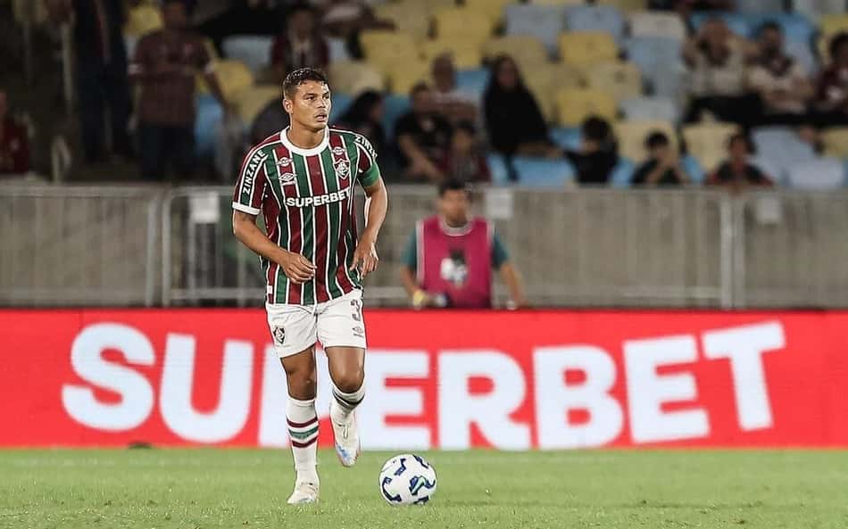 Condição de Thiago Silva preocupa torcedores do Fluminense: 'Notícia ruim'