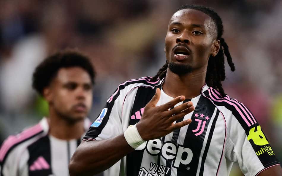 Viradas, emoção e golaços: Juventus vence Inter de Milão por 4 a 3 em partida histórica