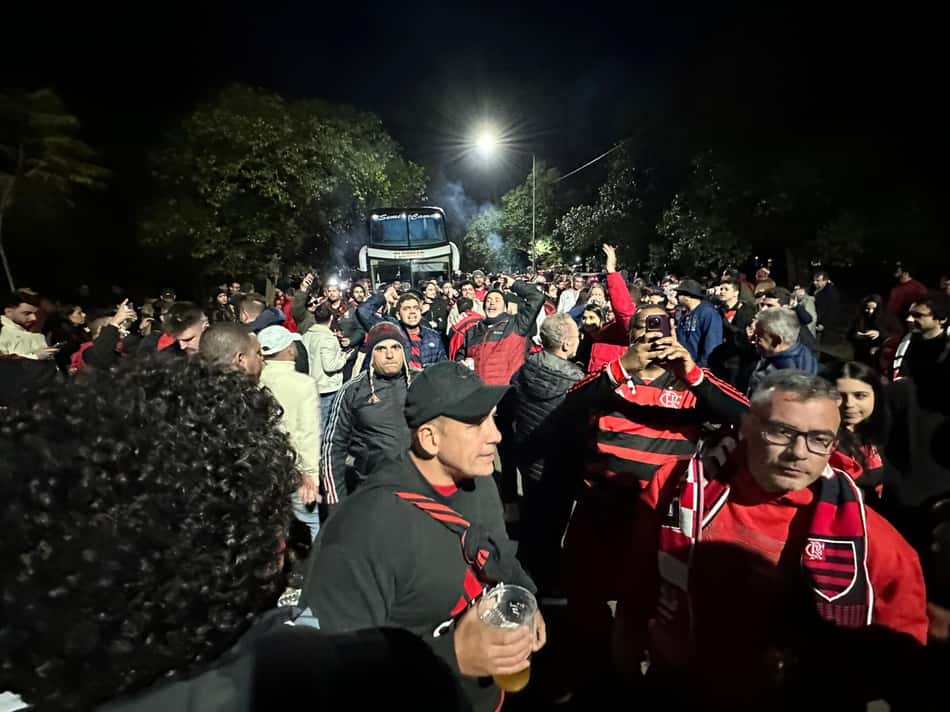 torcedores Flamengo Estudiantes La Plata