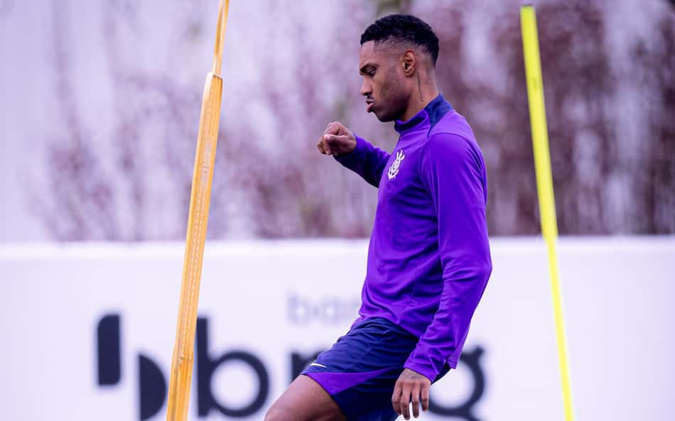 Corinthians atualiza situação de Vitinho após cirurgia no joelho