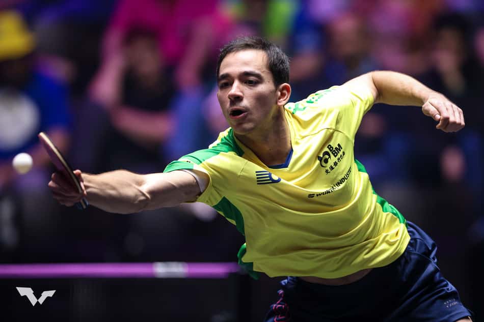 Hugo Calderano é eliminado por Kanak Jha no WTT Champions de Montpellier (Foto: Divulgação / WTT)