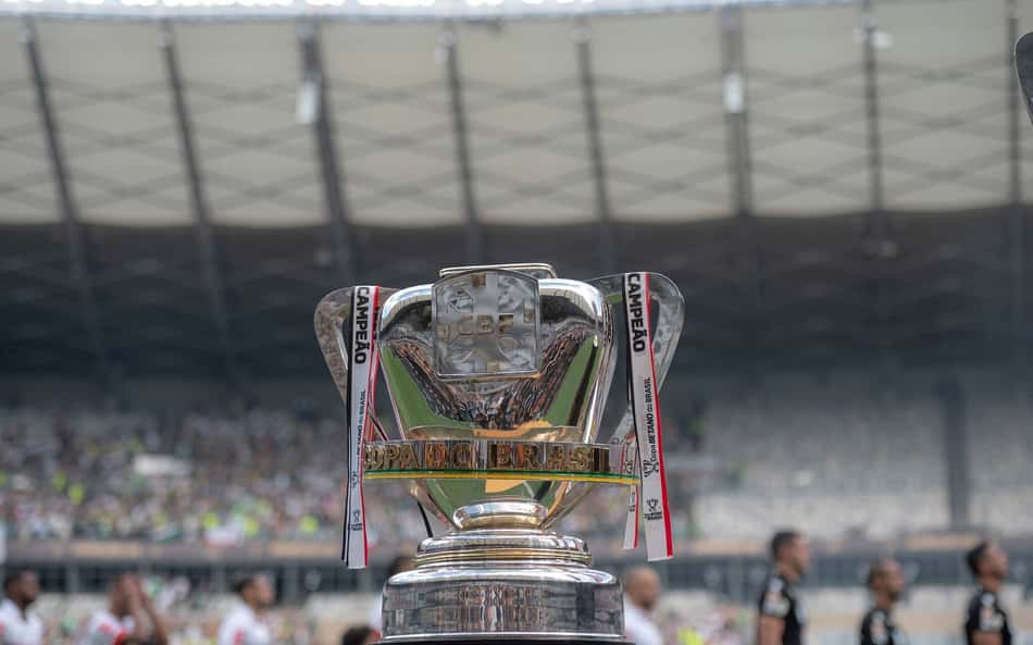 Mudanças no calendário da CBF alteram faturamento dos clubes com premiações