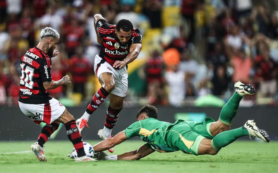 Goleiro do Internacional passará por procedimento cirúrgico