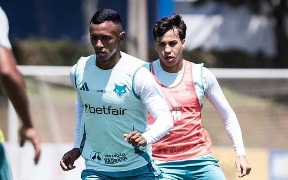 Cruzeiro perde titular de última hora para jogo contra o Flamengo
