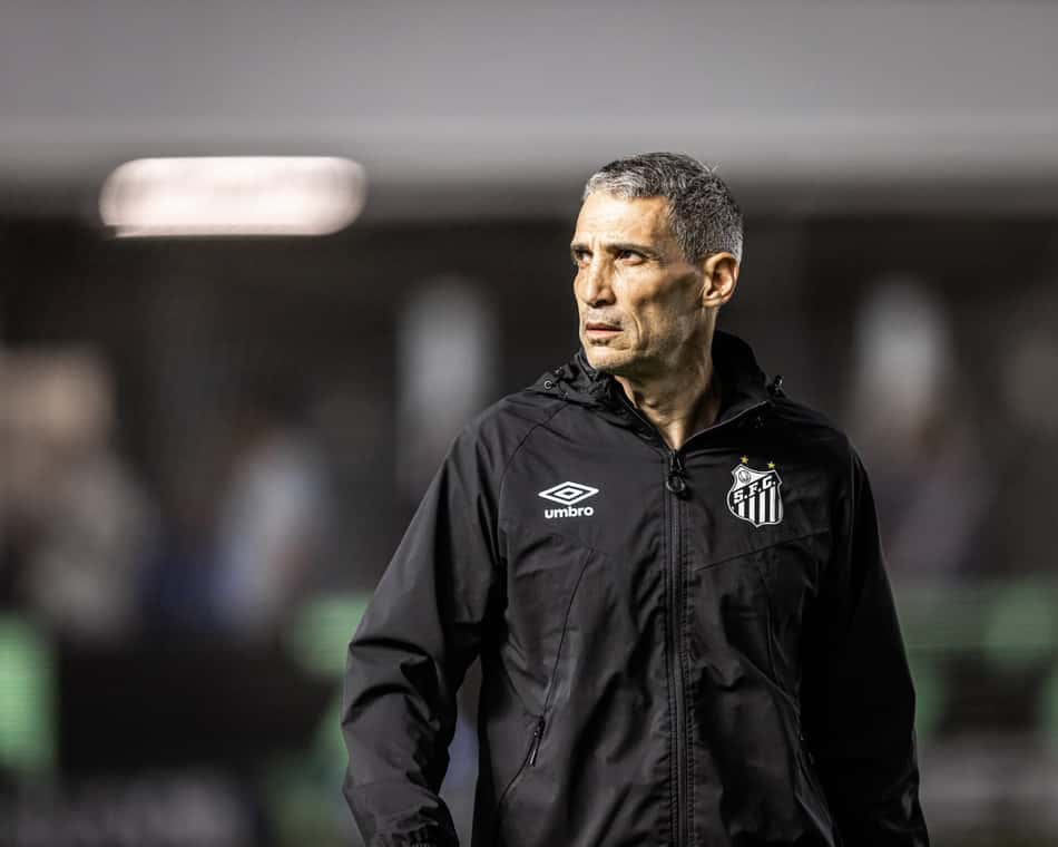 Juan Pablo Vojvoda reencontra o Ceará, agora pelo Santos (Foto: Raul Baretta/ Santos FC)